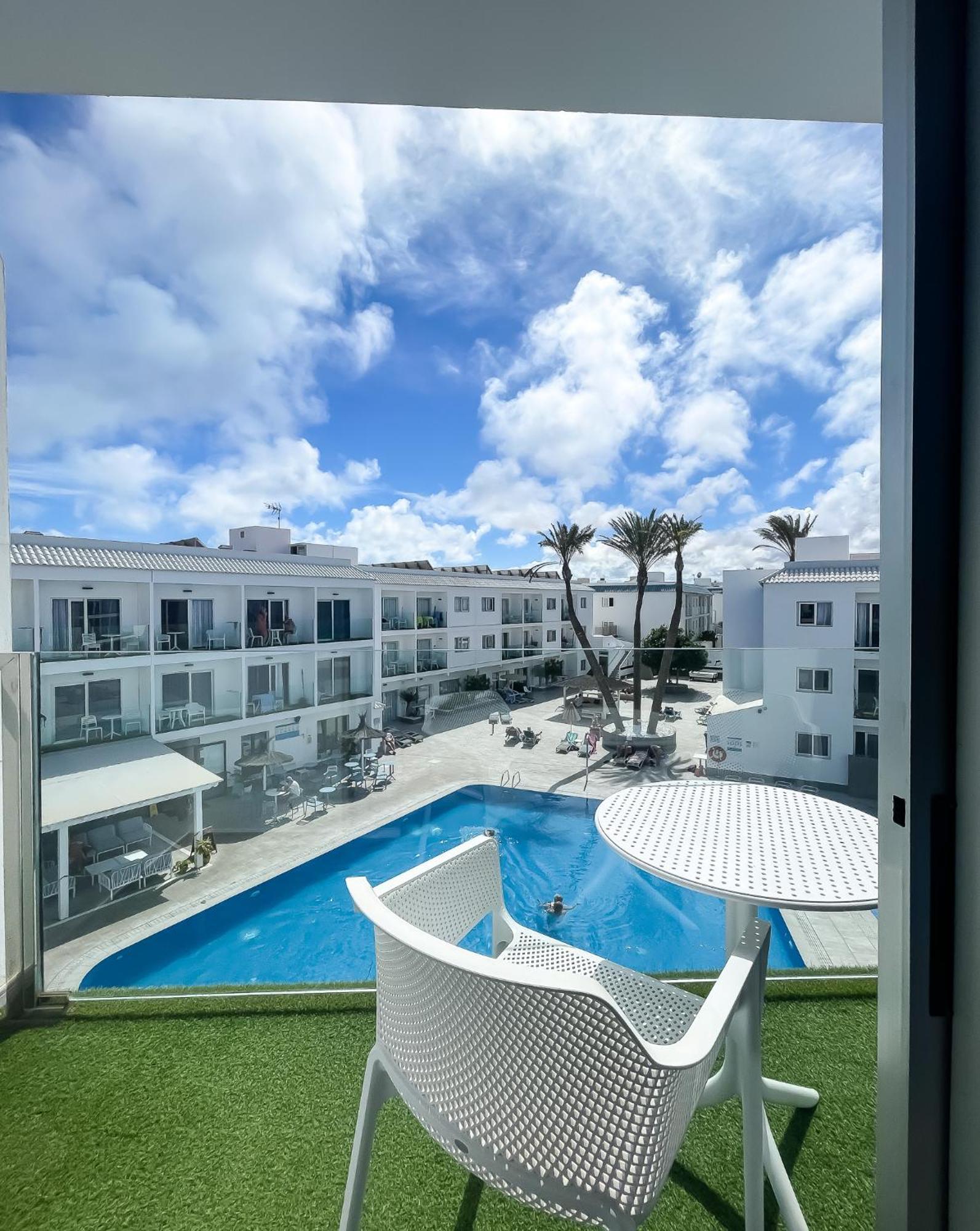 Corralejo Surfing Colors Hotel&Apartments Екстер'єр фото